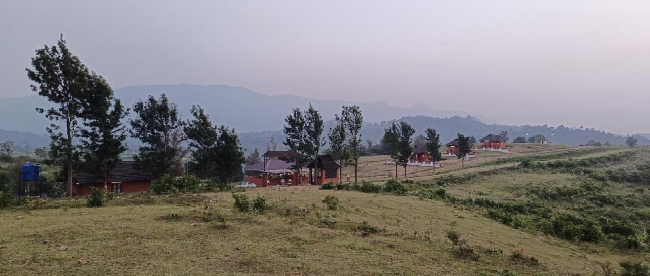 Misty Valley Resort Varagampadi Екстер'єр фото