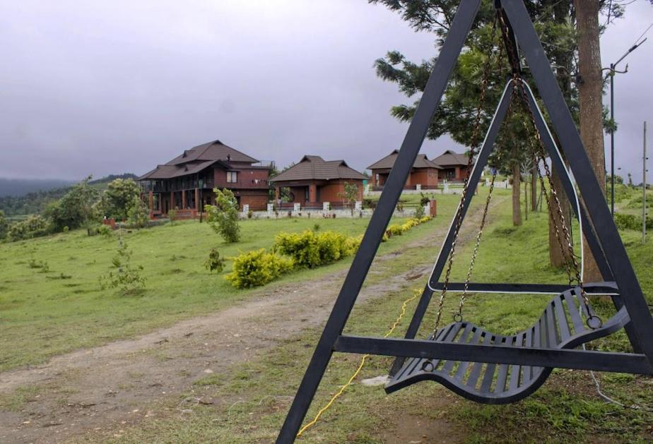 Misty Valley Resort Varagampadi Екстер'єр фото